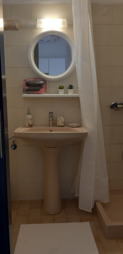 Bathroom 3, Villa Lucia, Ionian Islands