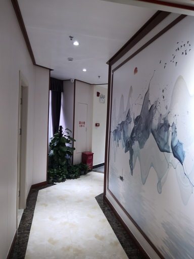 Others 5, Zhuhai L Hotel (Gongbei Port High-speed Railway Station), Zhuhai