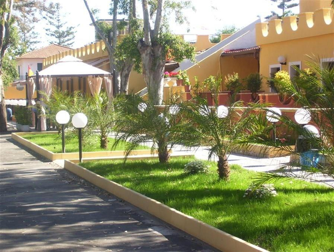 Exterior & Views, Residence Costa Del Sole, Catania