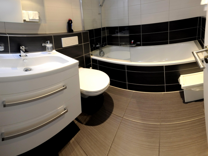 Bathroom 5, Luxury Apartments by Livingdowntown, Zürich