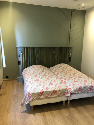 Bedroom 2, Le Clos des Poulies, Loiret