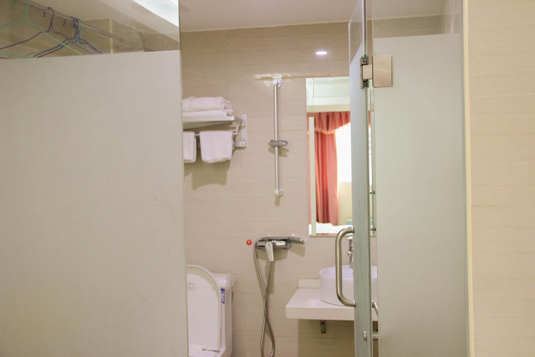 Bathroom 2, Hello Hotel (Guangzhou Railway Station Zhanqian Road), Guangzhou