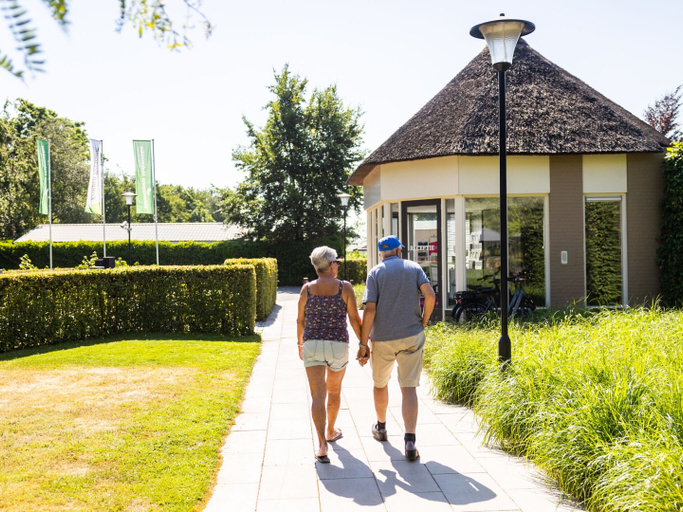 Others 1, Chalet by Pond in Holiday Park, Eersel