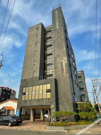 Exterior & Views 2, Benikea Central Hotel, Tongyeong