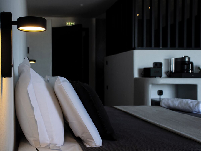 Room 4, Lithora Suites, South Aegean