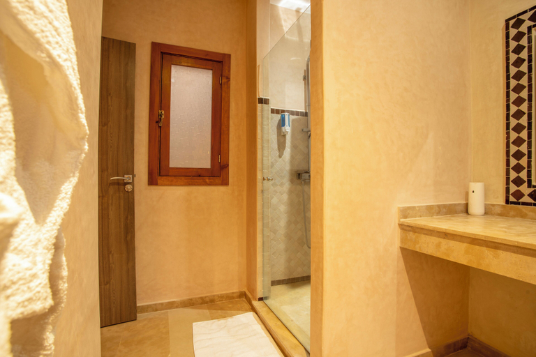 Bathroom 2, Riad kenza, Marrakech