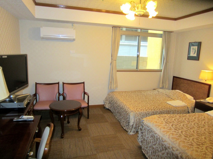 Bedroom 2, Sunrise  Hotel, Okinawa