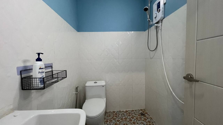 Bathroom 3, Mango Bungalows & Hostel Koh Rong, Sihanoukville