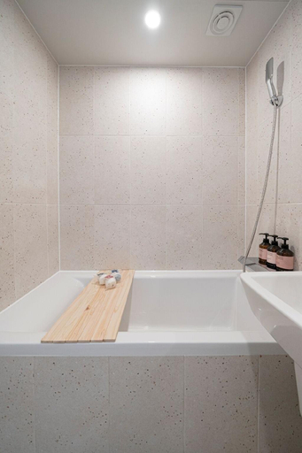 Bathroom, Aank Hotel Daejeon Yuseong 1st, Yuseong