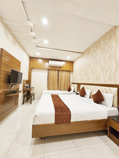 Bedroom 4, The Grand Coral, Bangalore