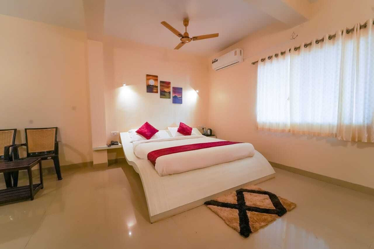 Bedroom 2, Trattino Resorts, Satara