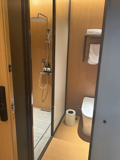 Bathroom 3, Ji Hotel Lianyungang Haining Zhong Road, Lianyungang
