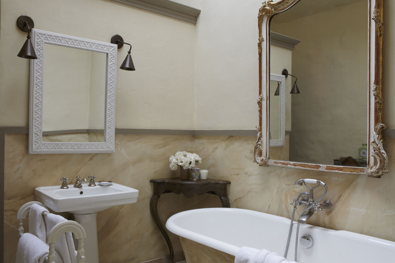 Bathroom 5, La Bastide De Marie, Vaucluse