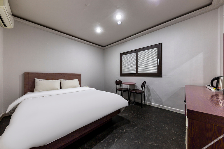 Bedroom 3, Chungju Hotel SOYU, Chungju