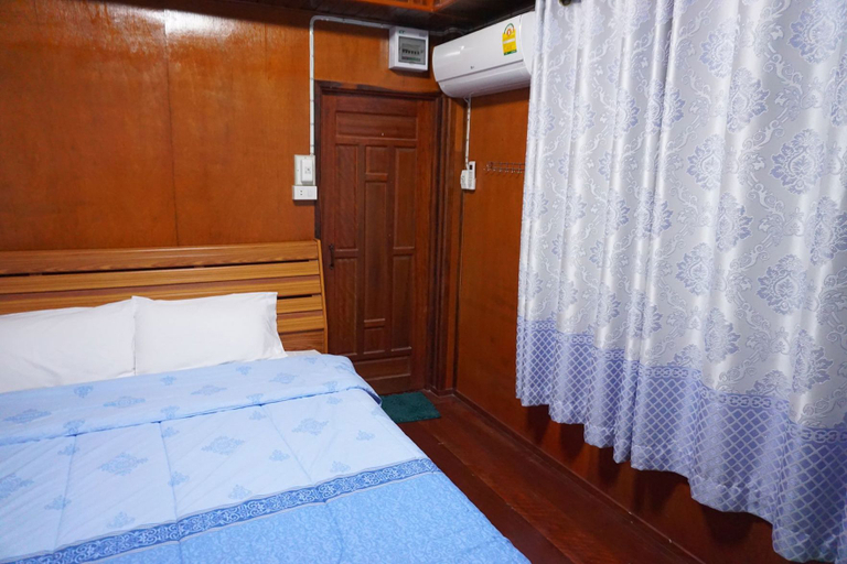 Bedroom 2, Nam Khong Tara Resort, Chiang Khan