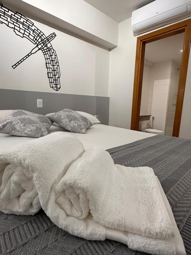 Bedroom 3, SAINT MORITZ PREMIUM - CAFE DA MANHA OPCIONAL - Academia - Piscina - Garagem - Estacao de recarga de, Brasília