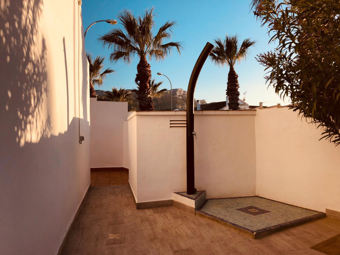 Others 3, Elegant Villa in Alicante with Pool, Alicante
