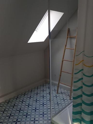Bathroom 4, Aux p'tits bonheurs la grange, Pas-de-Calais