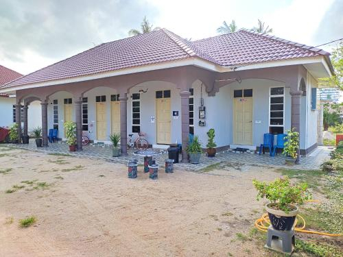 Others 1, Desa Besut Inn, Besut