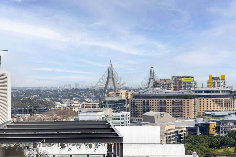 Others 5, A Comfy & Spacious 2BR Apt Harbour View, Sydney