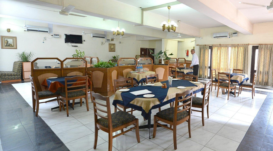 Food & Drinks 4, Myna Tourist Resort, Rohtak