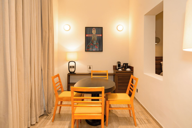 Dining 5, Native Hotels, Ouidah