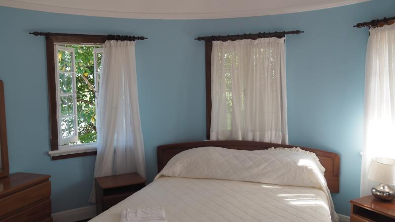 Bedroom 3, Babinda Quarters, Cairns