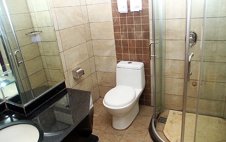Bathroom, Yangshuo Jiayun Hotel, Guilin