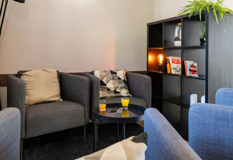 Public Area 2, B&B Hotel Grenoble Centre Alpexpo, Isère