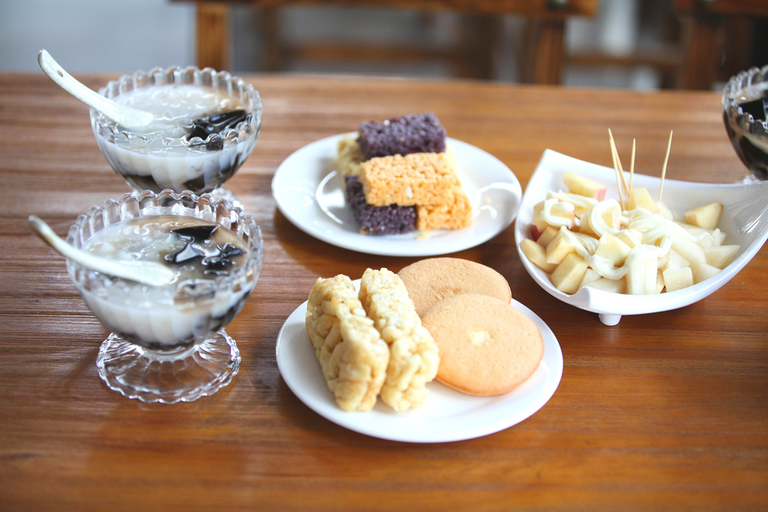Food & Drinks 5, Awu Chain Inn (Puzhehei Heyun), Wenshan Zhuang and Miao