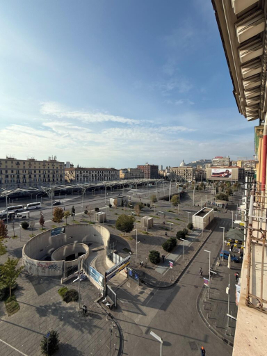 Exterior & Views 2, Volta 70, Napoli