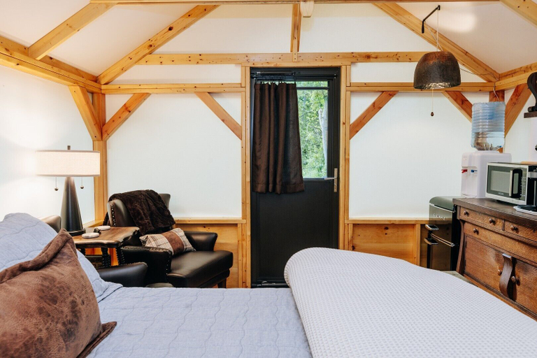 Bedroom 2, Battenkill Glamping Resort, Washington
