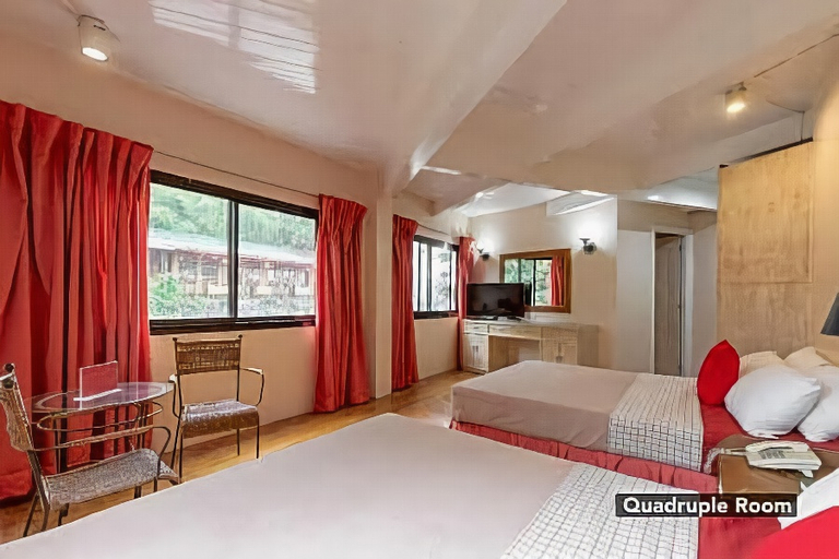 Bedroom 2, South Drive Baguio Manor, Baguio City