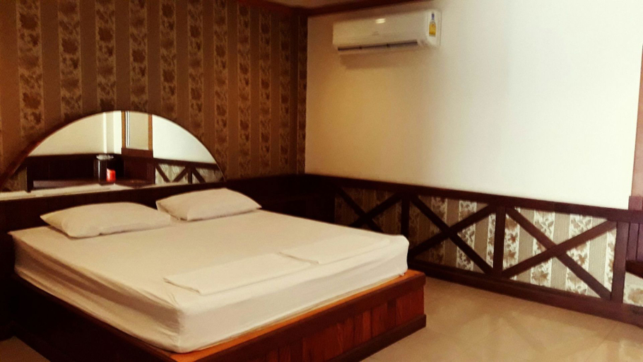Bedroom 2, Bypass and Resort, Muang Kanchanaburi