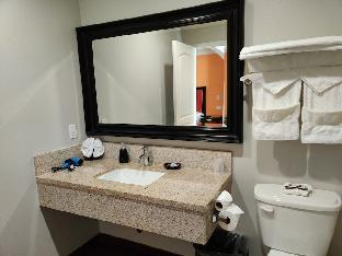 Bathroom 5, Tivoli Hotel, Los Angeles