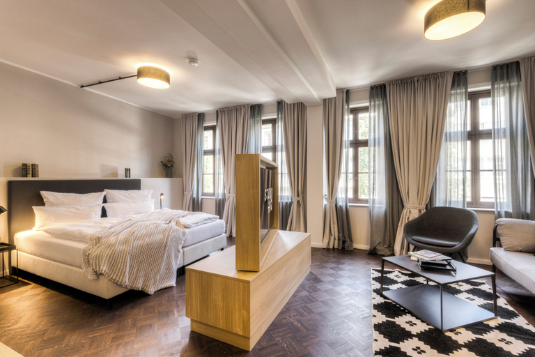 Bedroom 3, Studio 9, Fulda