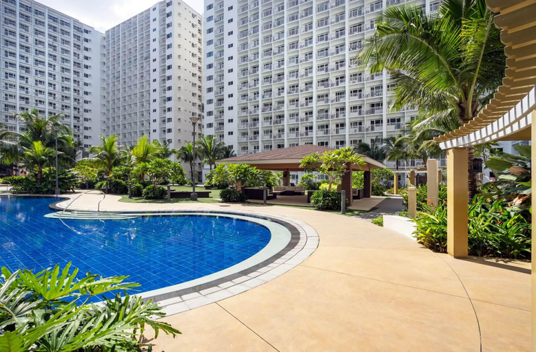 Sport & Beauty 2, SM Mall of Asia Condo with Swimming Pool View, Pasay City