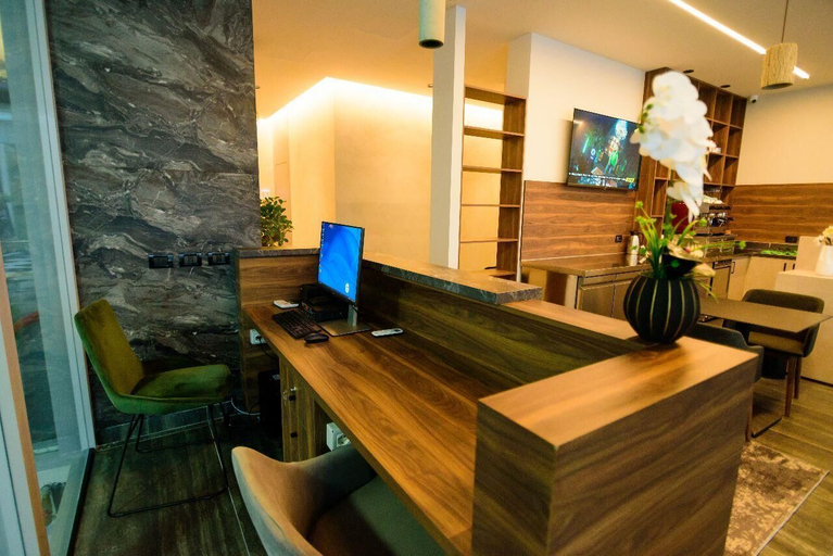 Public Area, Hotel Zeneli Vlore, Vlorës