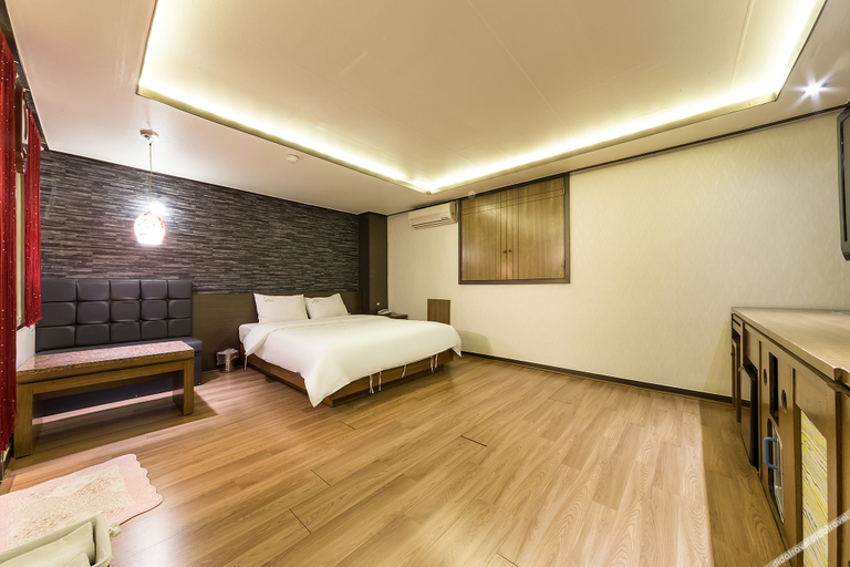 Bedroom 2, Dongsuwon (Ingyedong) Gallery, Suwon