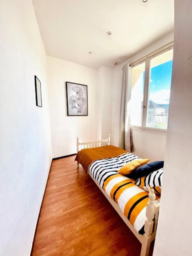 Bedroom 3, Nuit et Spa en Brenne, Indre