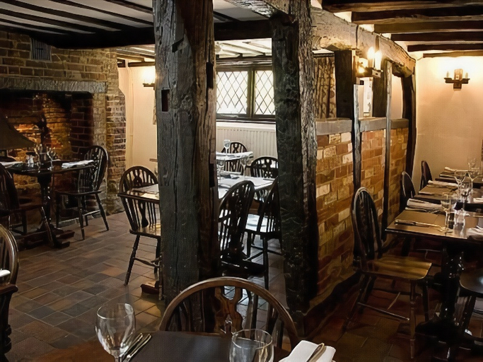 Food & Drinks, The Brocket Arms, Hertfordshire