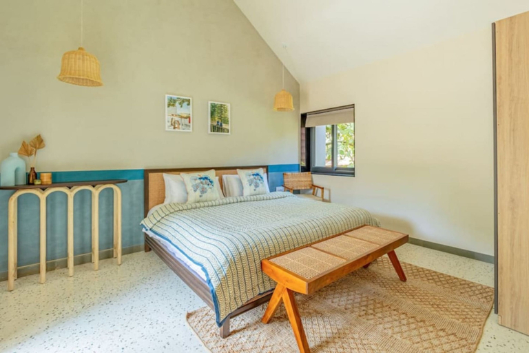 Room 3, Villa Zaia - 10 Mins From Thalassa Vagator Beach, North Goa