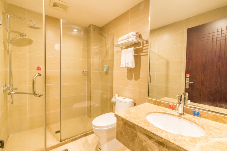 Bathroom 3, Heyang Nanshan Hotel, Hengyang