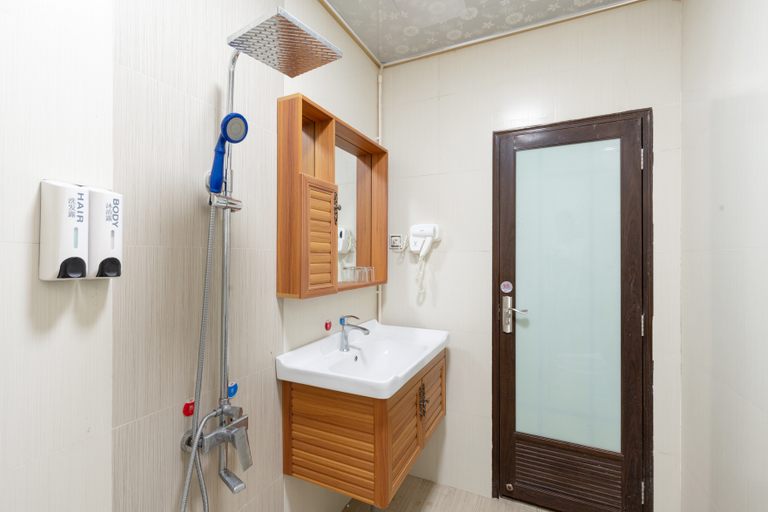 Bathroom 5, Hulun buir hong yang Hotel, Hulunbuir