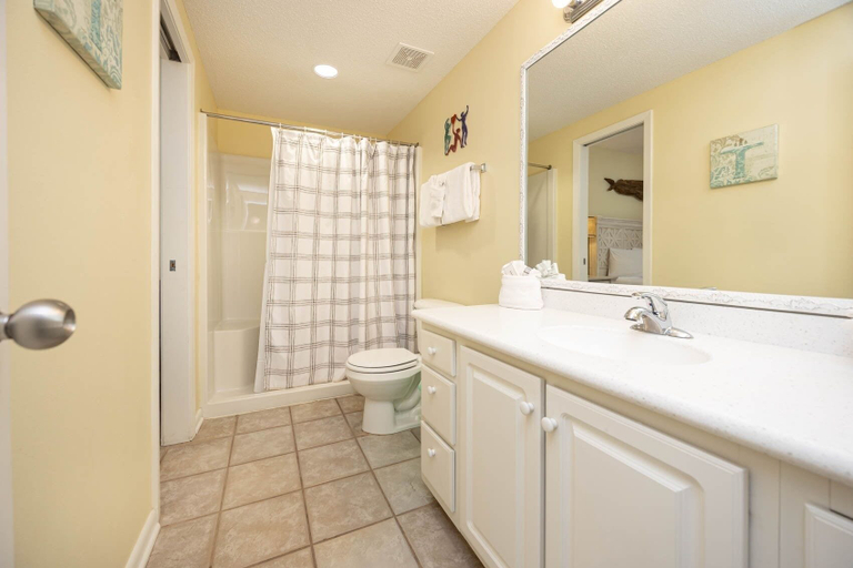 Bathroom, Phoenix X 702 1 Bedroom Condo, Escambia