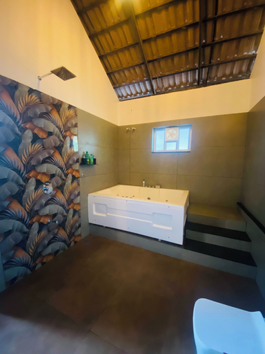 Bathroom, SR Villa - Serenity Riverside, Wayanad