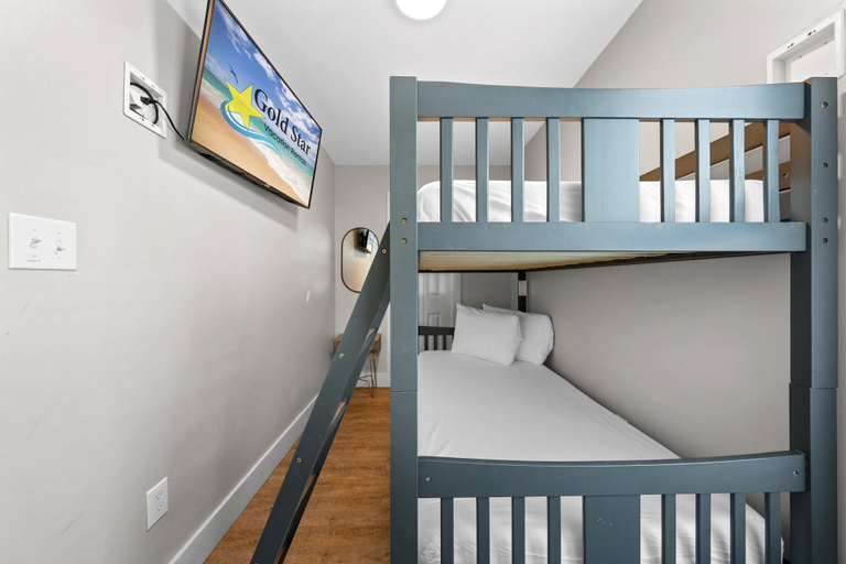 Room 2, Pipedreams East, Baldwin