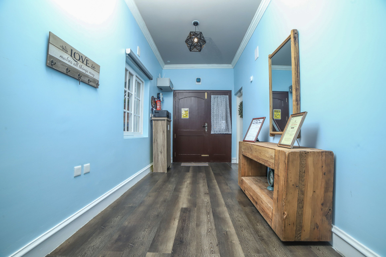 Public Area, Eagles Wings Abode , The Nilgiris