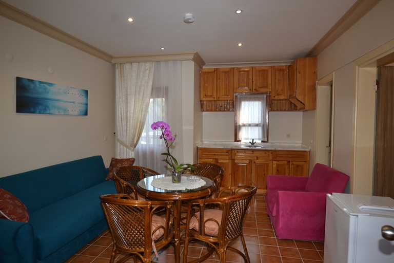 Others 5, Dalyan Konak Su Otel, Ortaca