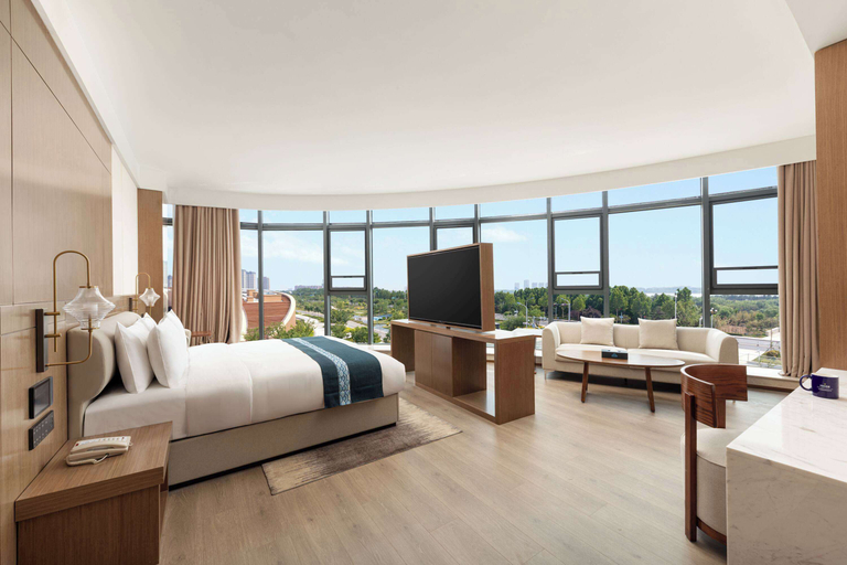 Bedroom 3, Days Inn by Wyndham Linyi Yihe New Area, Linyi
